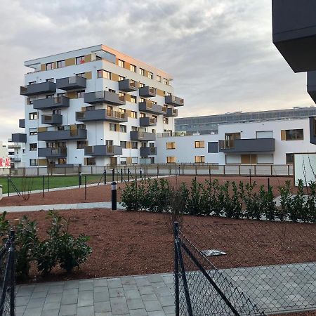 Neubau Wohnung Stadlau Viena Exterior foto